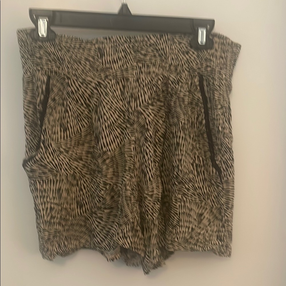 Black and Tan Print Shorts